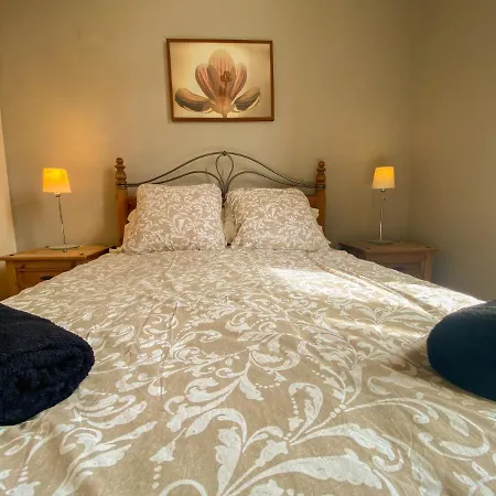 Maison De La Plume *